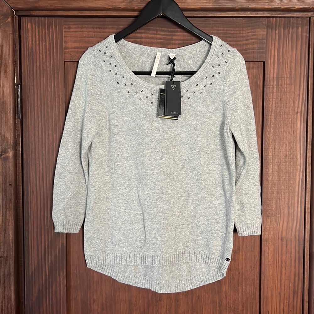 💎 NWT Guess Divine Embellished 3/4 sleeve sweater size Small 💎